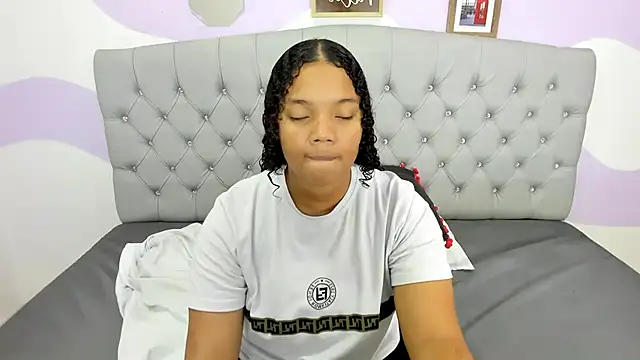 Snapshot of BRIYITHMENA chatting on 21, 3, 2025 BRIYITHMENA online show from 21, 3, 2025