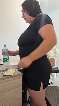 Sol biglips online show from 16, 12, 2025