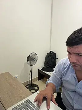 Snapshot of Sol_biglips chatting on 14, 2, 2026 Sol biglips online show from 14, 2, 2026