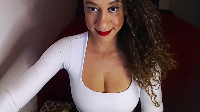 Snapshot of gauchinhaG chatting on 11, 5, 2026 gauchinhaG online show from 11, 5, 2026