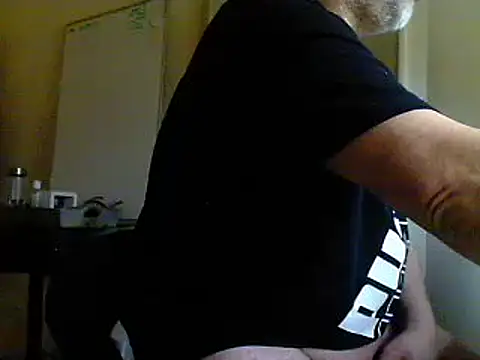 Snapshot of oopsxx chatting on 27, 2, 2025 oopsxx online show from 27, 2, 2025