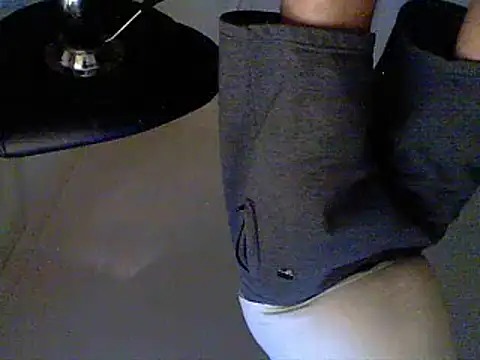 Snapshot of oopsxx chatting on 6, 2, 2025 oopsxx online show from 6, 2, 2025