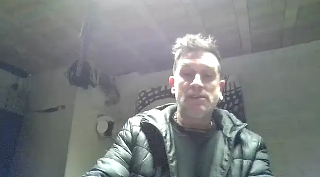 Snapshot of oopsxx chatting on 29, 1, 2025 oopsxx online show from 29, 1, 2025