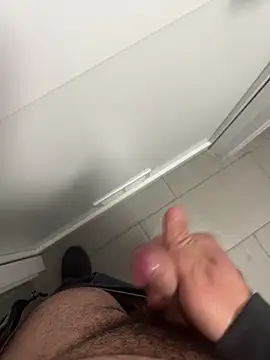  themask  online show from 10, 3, 2025