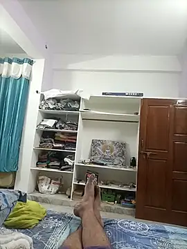AUNTY1984 online show from 26, 6, 2026
