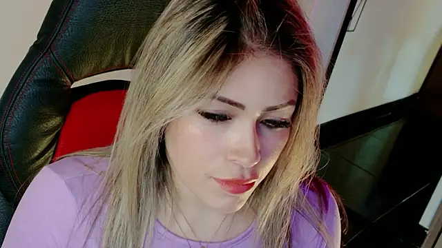 Natalia Montoya online show from 6, 1, 2026