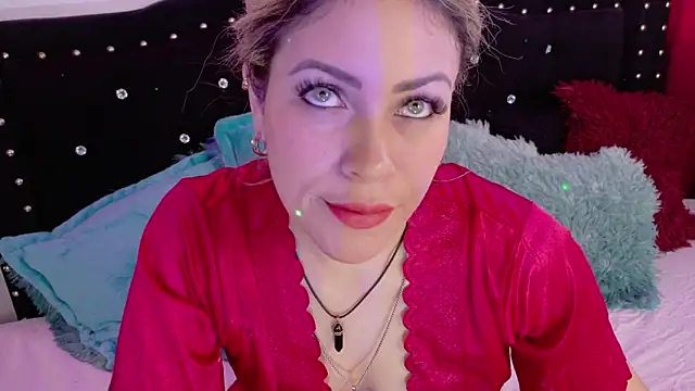 Natalia Montoya online show from 13, 9, 2025