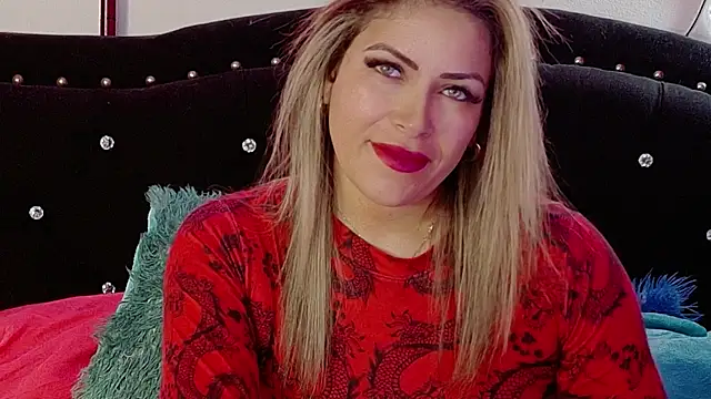 Natalia Montoya online show from 5, 12, 2025