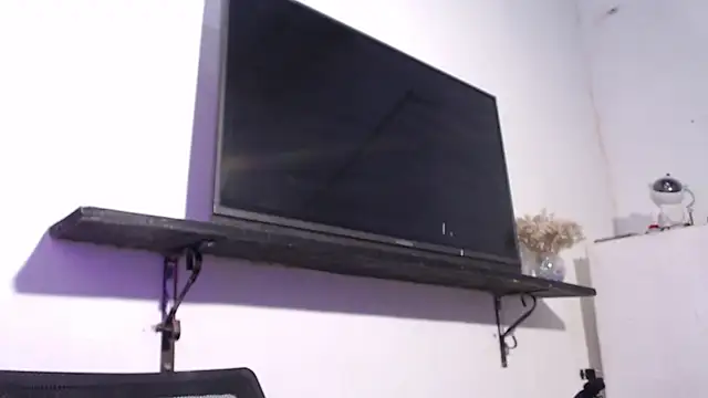 Snapshot of bix_couples chatting on 8, 11, 2025 bix couples online show from 8, 11, 2025