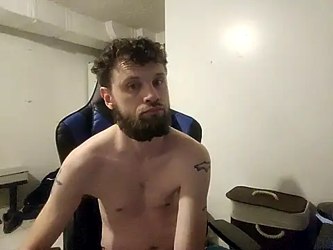 Snapshot of Talenjames4 chatting on 20, 12, 2025 Talenjames4 online show from 20, 12, 2025