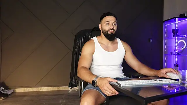 mattmasterss online show from 20, 5, 2026