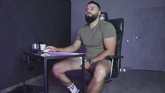 mattmasterss online show from 10, 11, 2025