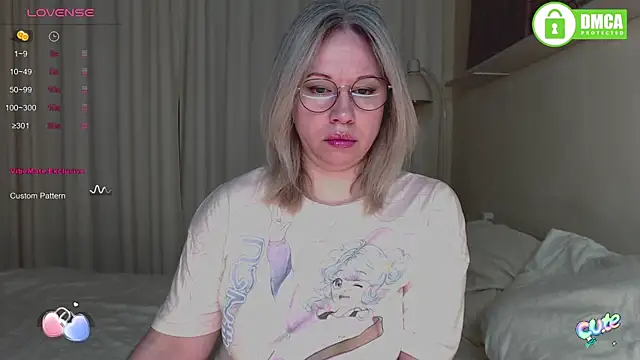 Snapshot of mary_linn chatting on 19, 10, 2025 mary linn online show from 19, 10, 2025