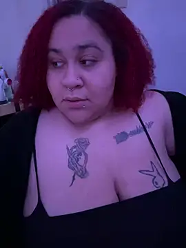 Juicyjordie online show from 6, 2, 2025