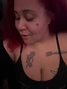 Juicyjordie online show from 10, 7, 2026
