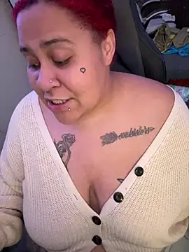 Juicyjordie online show from 29, 7, 2026