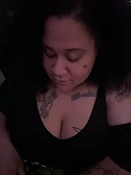 Juicyjordie online show from 8, 5, 2026