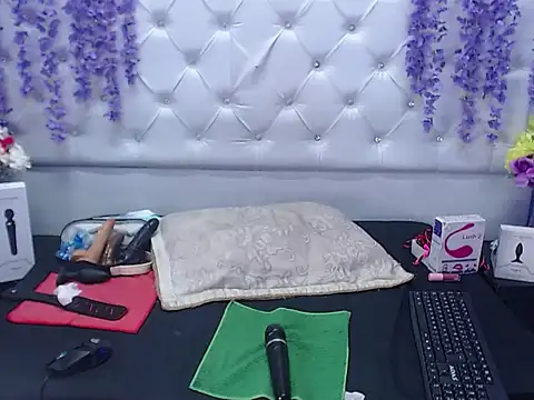 Brith Adams online show from 30, 1, 2025