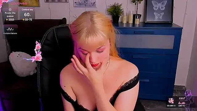 Snapshot of AlicePopsy chatting on 20, 3, 2025 AlicePopsy online show from 20, 3, 2025