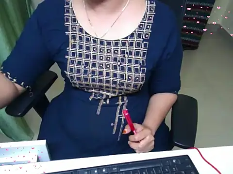 Arushisingh8888 online show from 15, 11, 2025