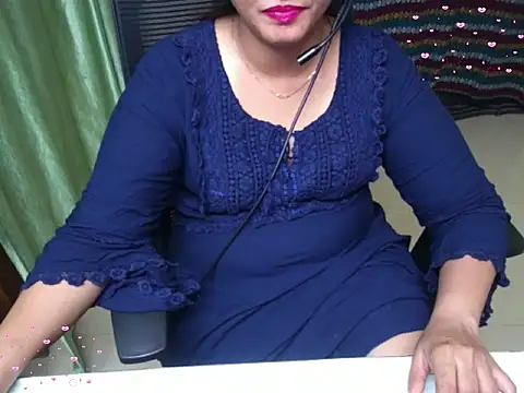 Arushisingh8888 online show from 7, 11, 2025