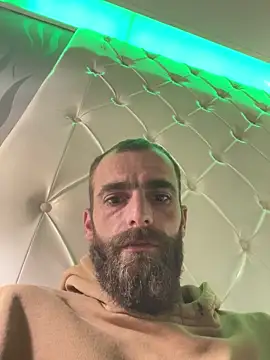 Antonio Vatooo online show from 30, 9, 2025