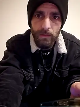 Antonio Vatooo online show from 2, 3, 2025