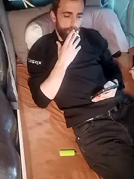 Antonio Vatooo online show from 2, 3, 2025