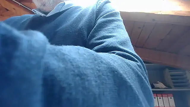 TWENTYONE0021 online show from 28, 10, 2025