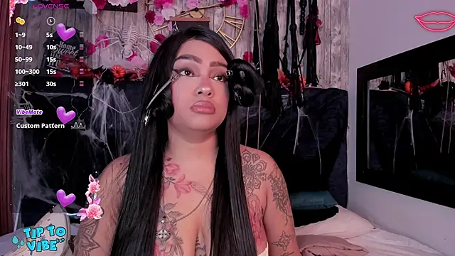 Neko Misaki online show from 11, 11, 2025