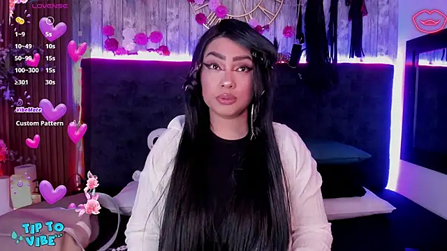 Neko Misaki online show from 12, 11, 2025