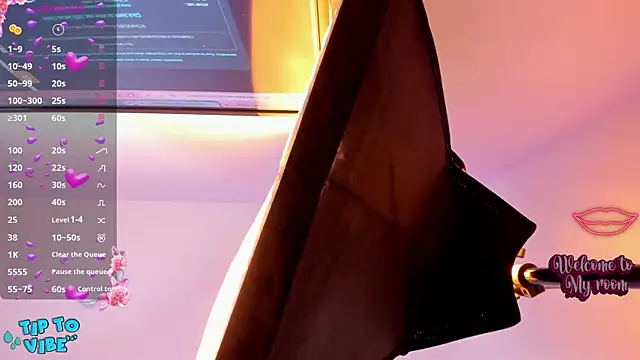 Neko Misaki online show from 11, 9, 2025