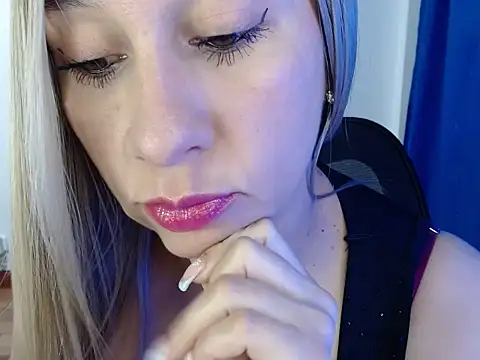 Snapshot of Dana_idagiraldo37 chatting on 8, 1, 2026 Dana idagiraldo37 online show from 8, 1, 2026