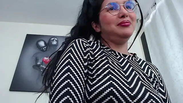 KatrinaRolan online show from 13, 11, 2025