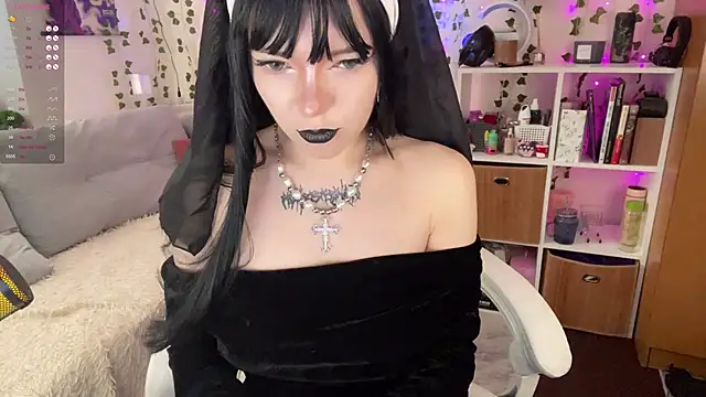 Eva-miller1 online show from 17, 2, 2025