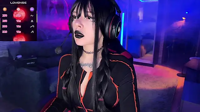 Eva-miller1 online show from 3, 11, 2025