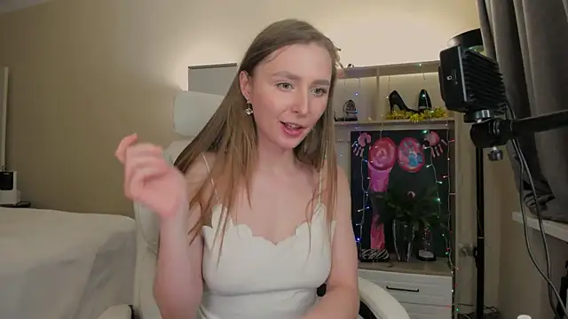 CharlotteWells online show from 3, 1, 2025