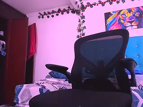 Snapshot of latinhot9631 chatting on 24, 11, 2025 latinhot9631 online show from 24, 11, 2025