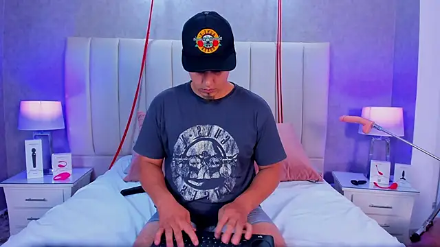 Liana Asaff online show from 26, 2, 2025