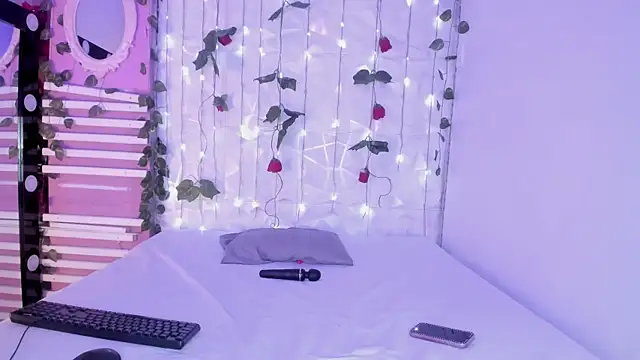 Megannklein online show from 18, 3, 2025