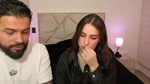 teseo and afroditha  online show from 12, 3, 2026