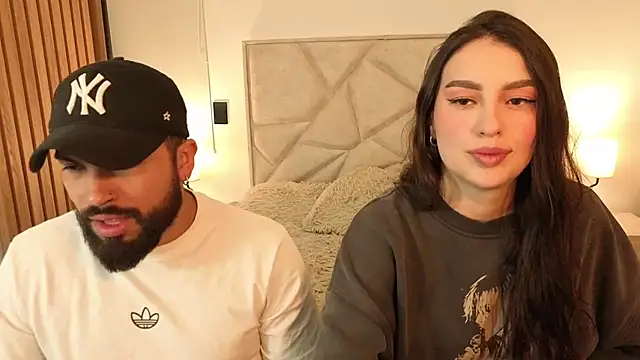 Snapshot of teseo_and_afroditha_ chatting on 23, 12, 2025 teseo and afroditha online show from 23, 12, 2025