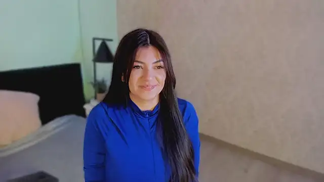 Snapshot of EvaaStevens chatting on 18, 11, 2025 EvaaStevens online show from 18, 11, 2025