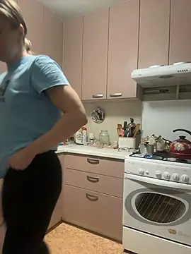 Snapshot of AlisaKissss chatting on 2, 3, 2026 AlisaKissss online show from 2, 3, 2026