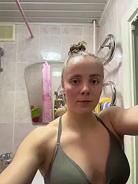 Snapshot of AlisaKissss chatting on 5, 2, 2026 AlisaKissss online show from 5, 2, 2026