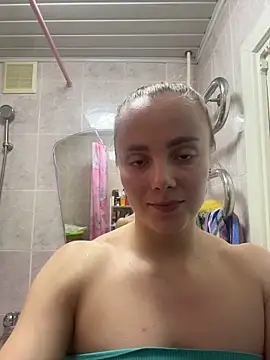 Snapshot of AlisaKissss chatting on 1, 2, 2026 AlisaKissss online show from 1, 2, 2026