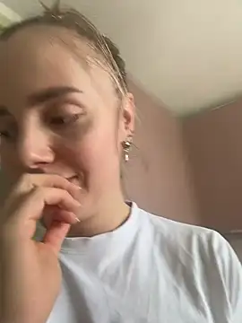 AlisaKissss online show from 13, 3, 2026