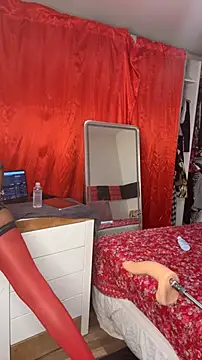 Shantel-Olivia online show from 10, 9, 2025