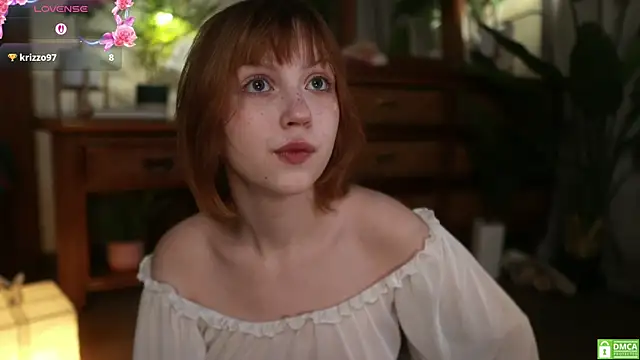 Snapshot of electric_babe chatting on 19, 9, 2025 electric babe online show from 19, 9, 2025