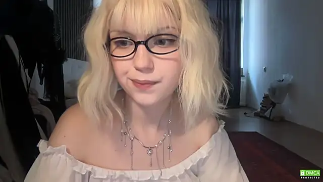 Snapshot of electric_babe chatting on 15, 7, 2026 electric babe online show from 15, 7, 2026